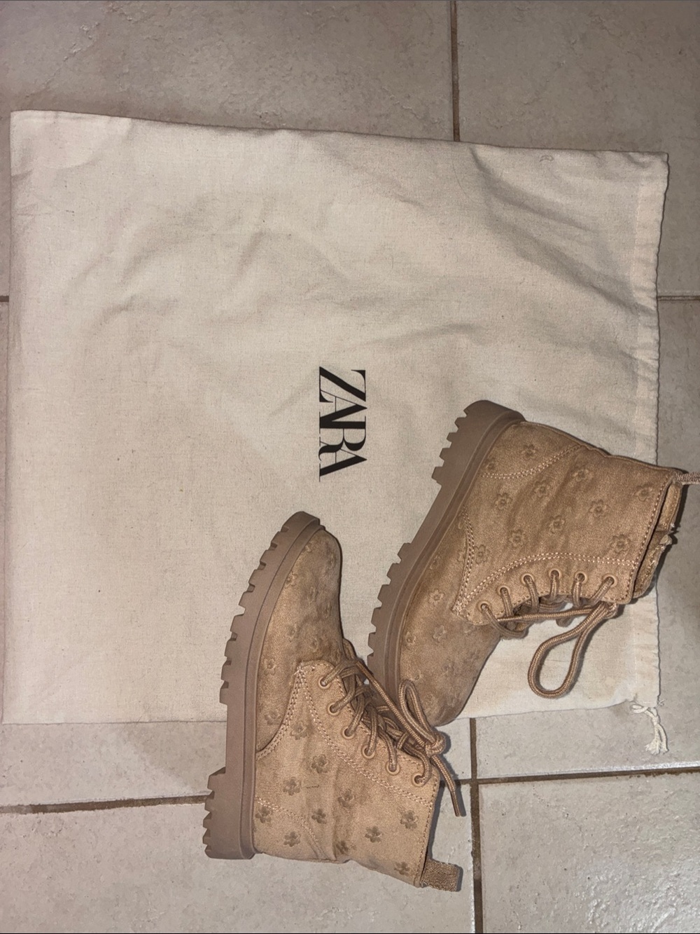 Zara Beige Suede Lace-Up Lug Boots
